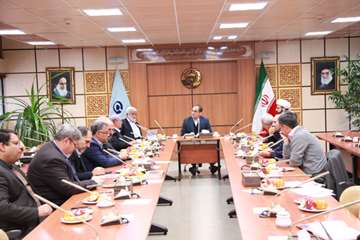 جلسه هیات امنا